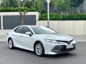Lợi ích khi thuê xe 4 chỗ tại Huế — Bảng giá tham khảo 2026